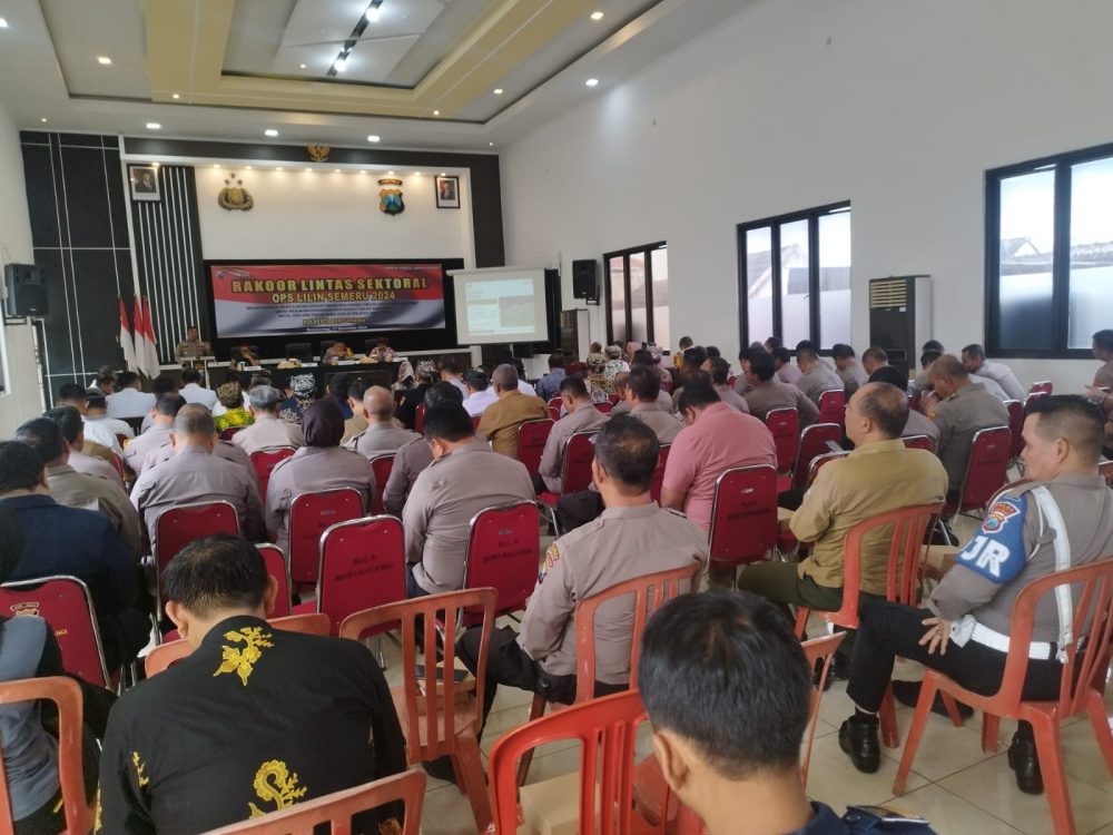 Rapat Koordinasi Pelaksanaan Lintas Sektoral Operasi Lilin Semeru