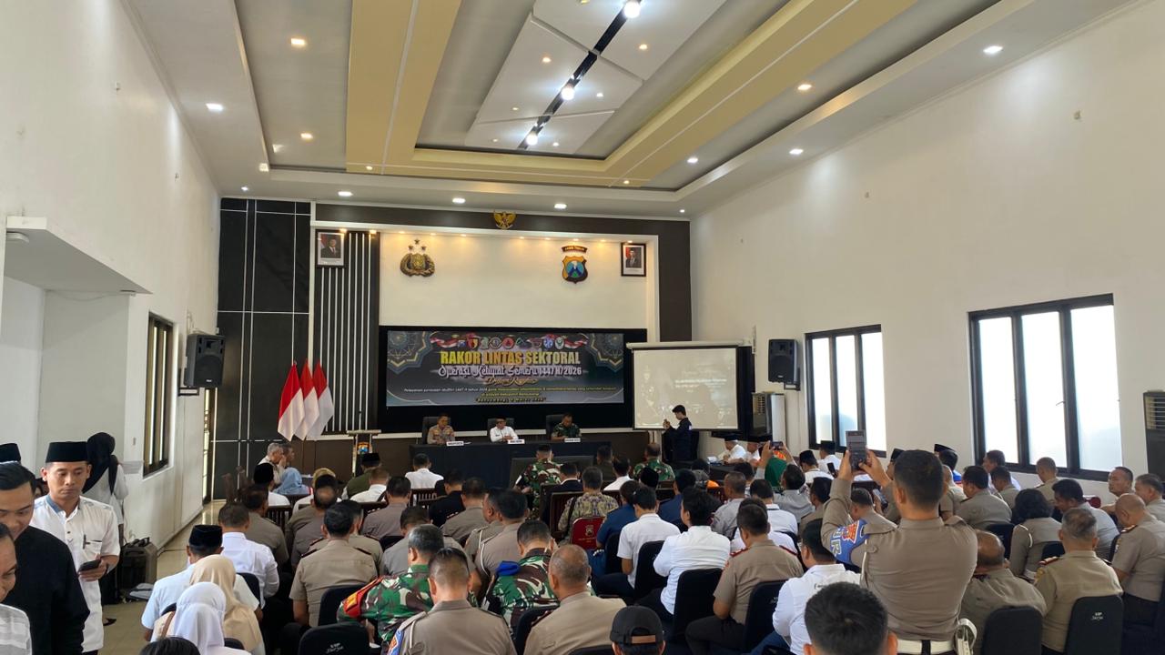 Rapat Koordinasi Lintas Sektoral Operasi Ketupat Semeru 2026 Dalam Rangka Pelayanan Perayaan Idul Fitri 1447 H Di Polresta Banyuwangi
